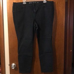 Ava & Vic Black Pants Women’s 20 Jegging